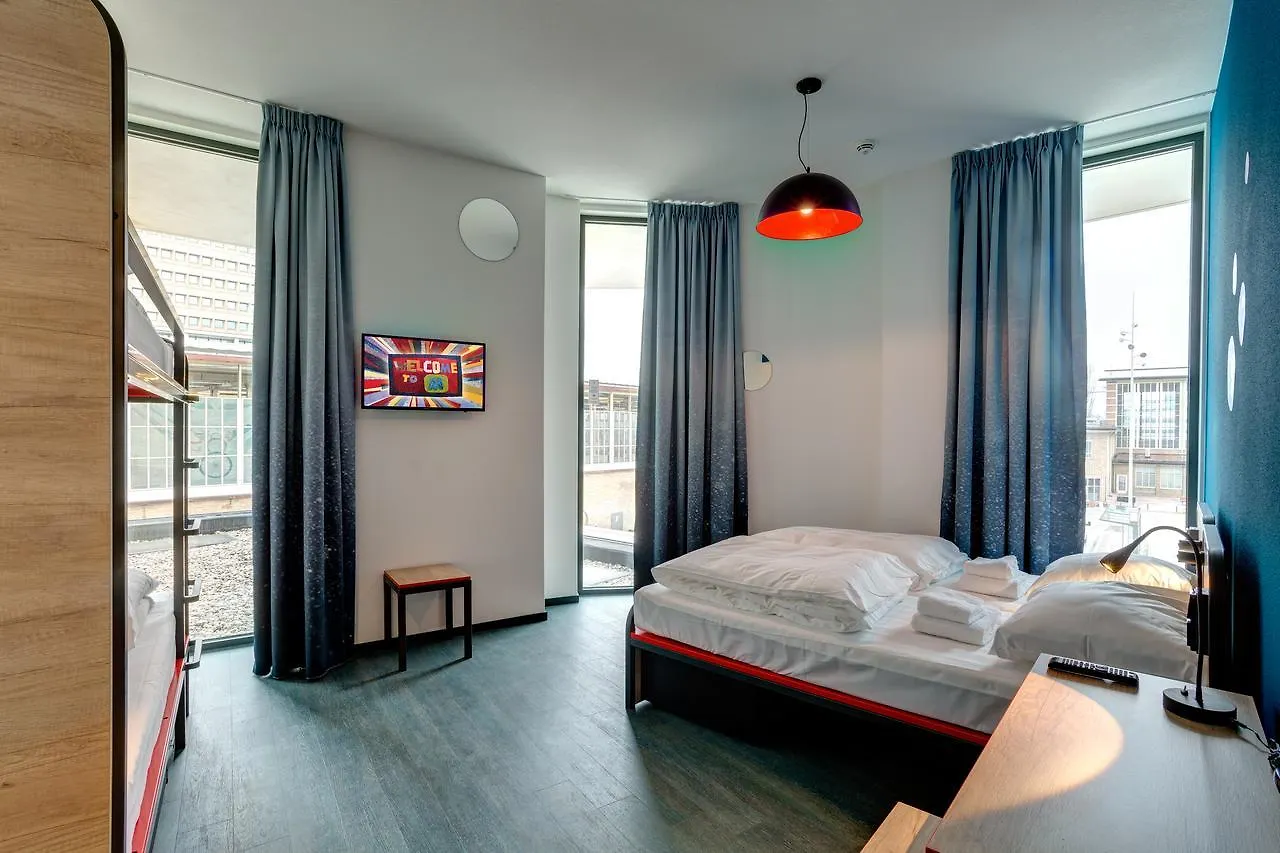 Meininger Hotel Amsterdam Amstel